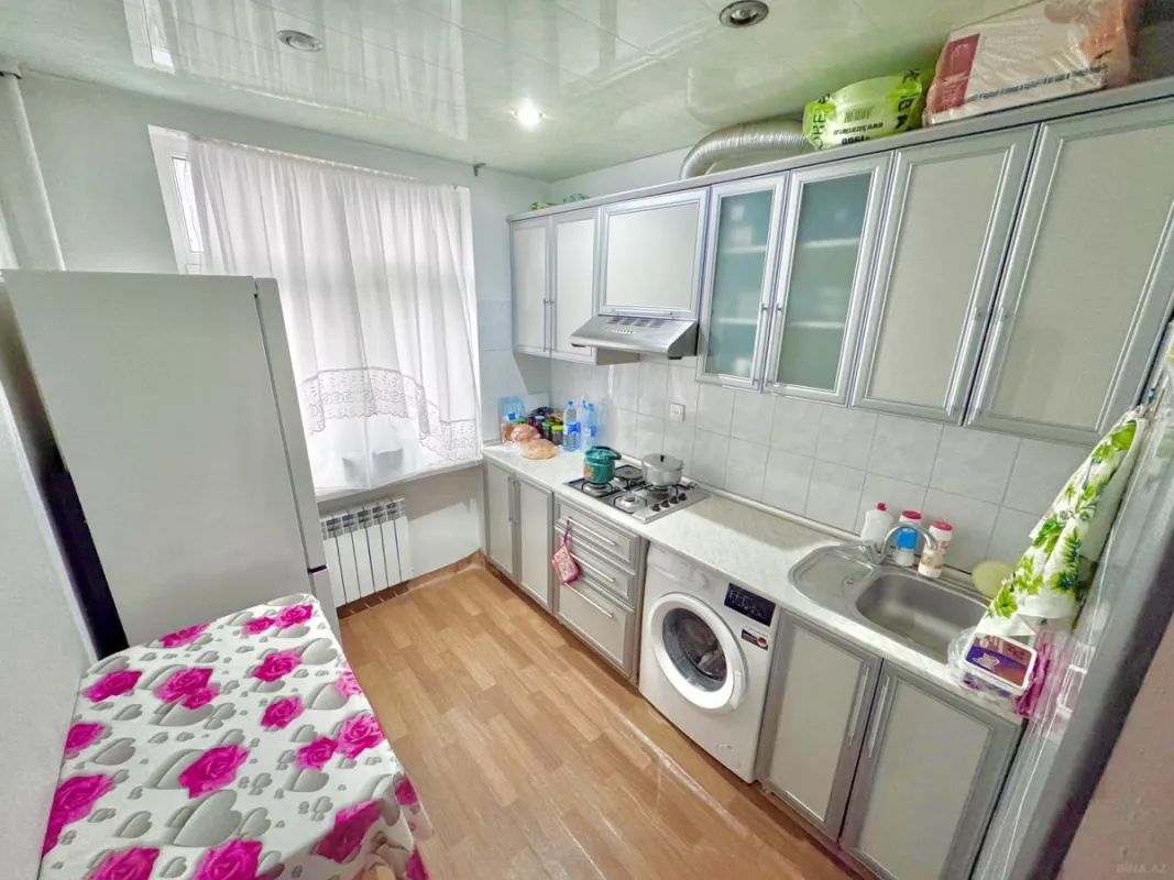 Satılır 2 otaqlı mənzil 55 m²