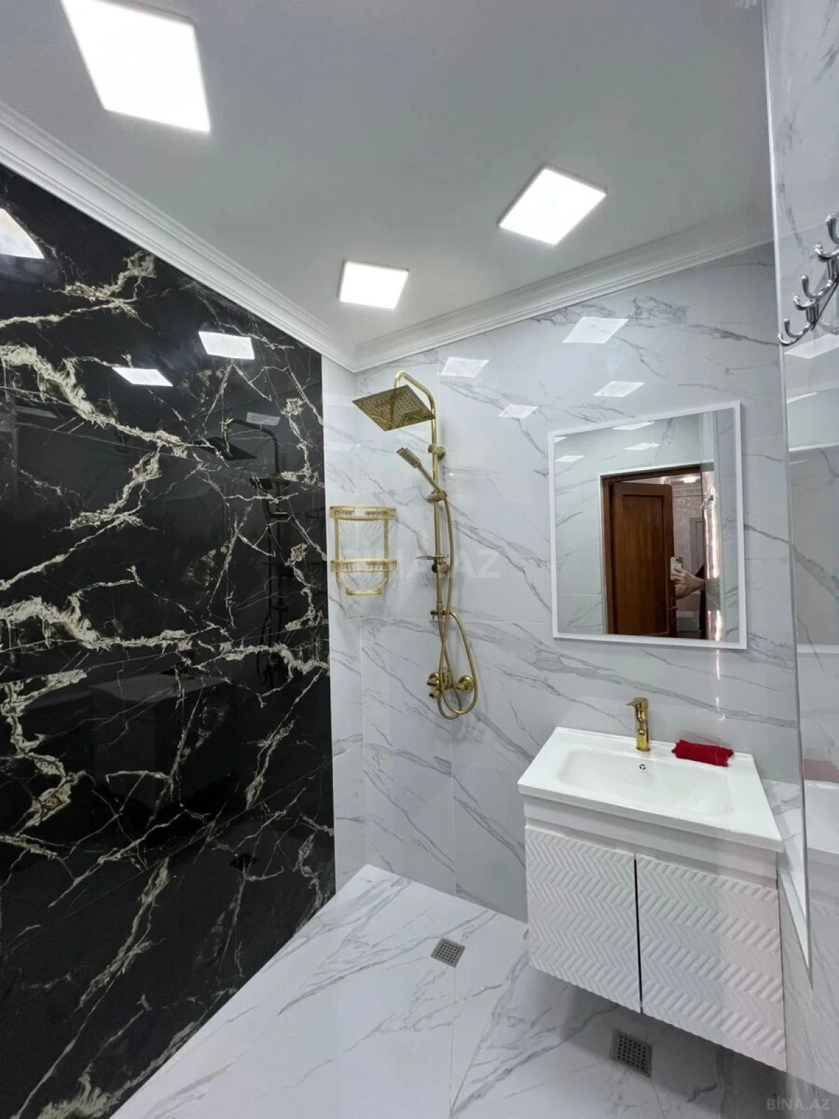 Satılır 3 otaqlı mənzil 65 m²