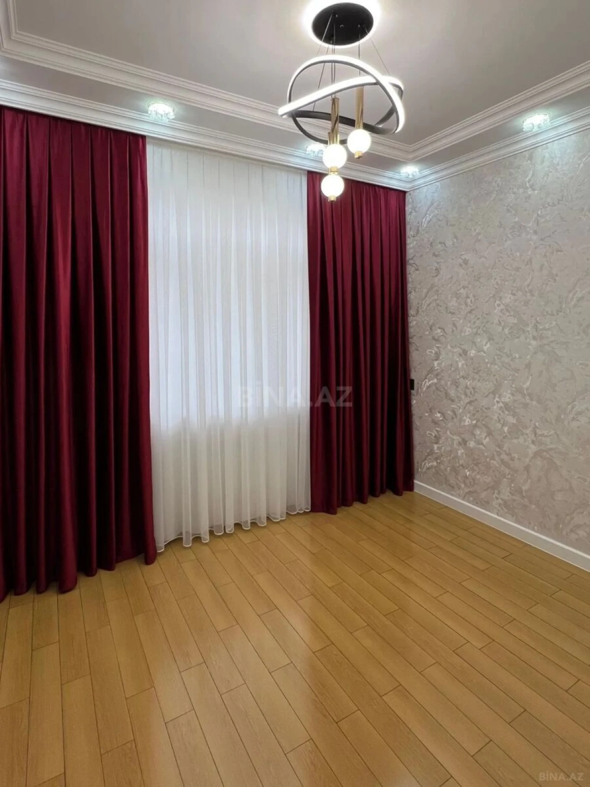 Satılır 3 otaqlı mənzil 65 m²