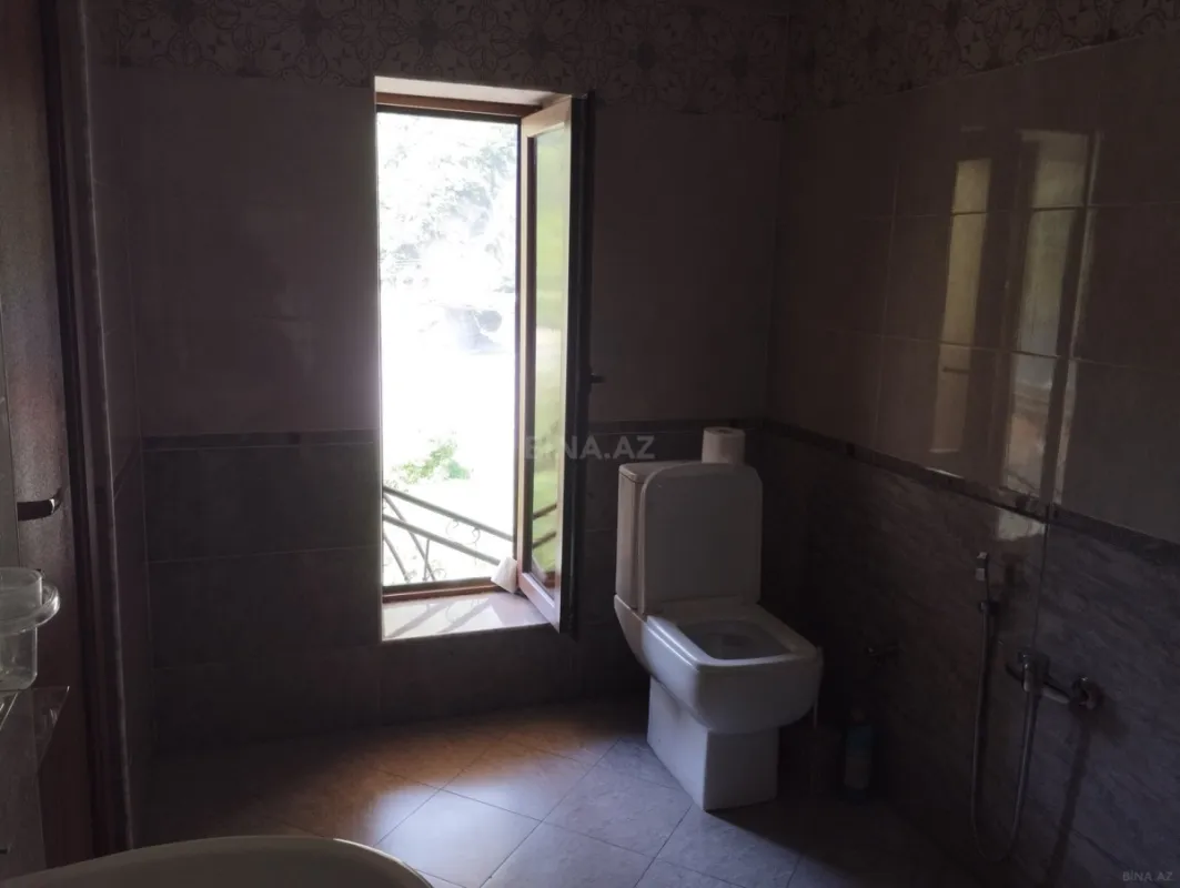 Kirayə verilir 4 otaqlı həyət evi 120 m²