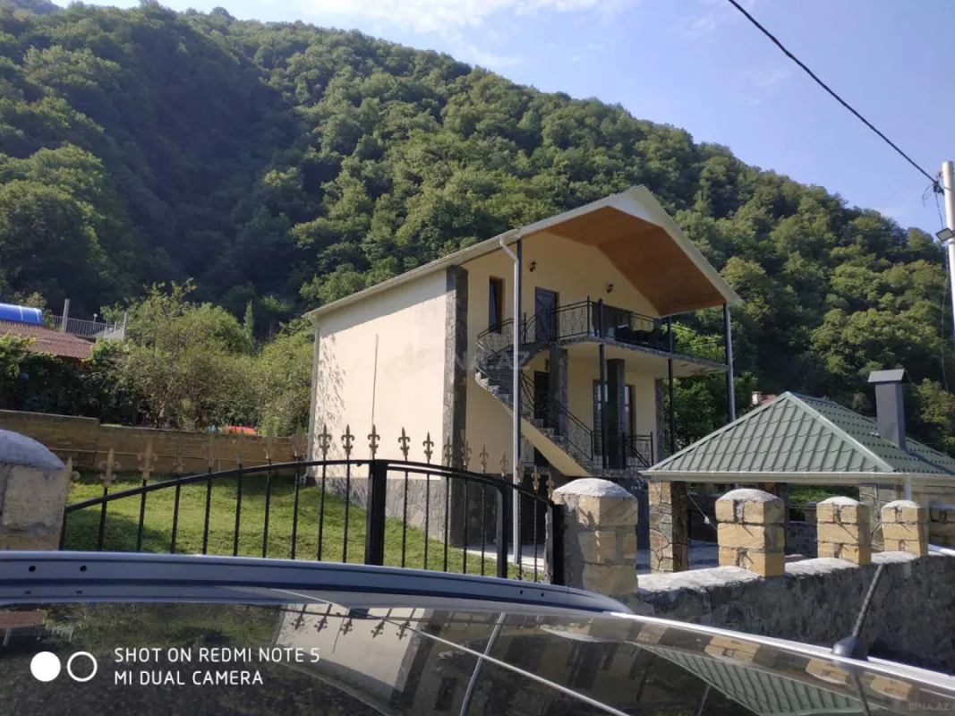 Kirayə verilir 4 otaqlı həyət evi 120 m²