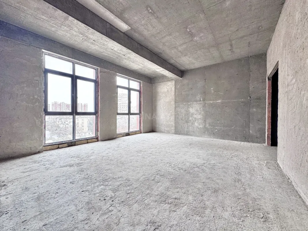 Satılır 3 otaqlı mənzil 128 m²