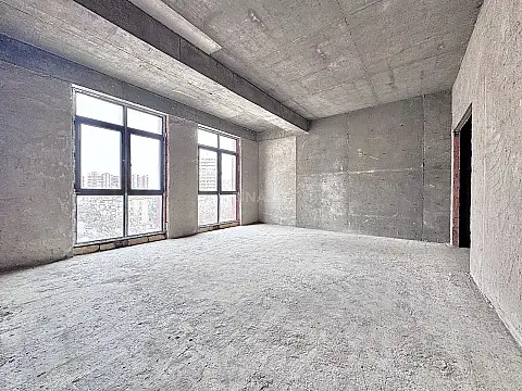 Satılır 3 otaqlı mənzil 128 m²
