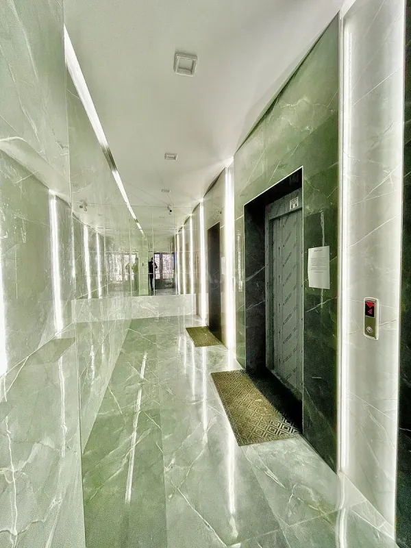 Satılır 3 otaqlı mənzil 128 m²