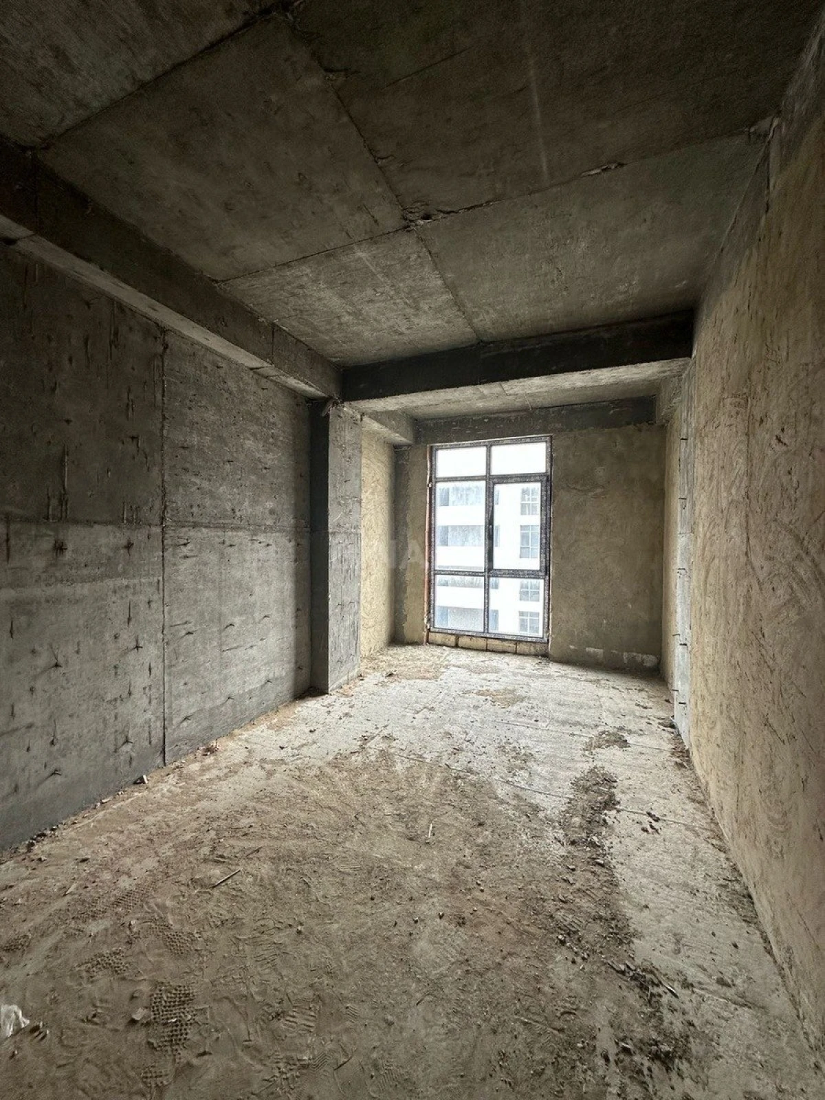 Satılır 3 otaqlı mənzil 128 m²