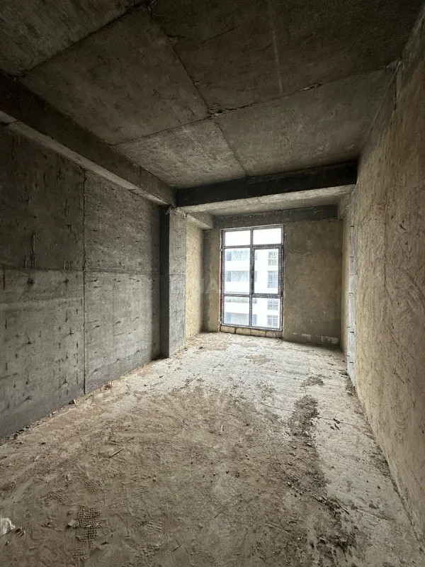 Satılır 3 otaqlı mənzil 128 m²