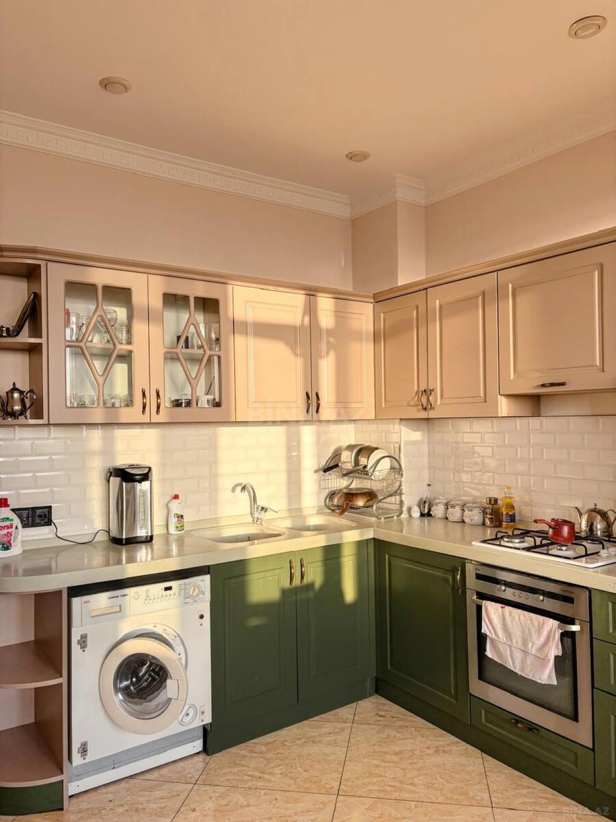 Kirayə verilir 3 otaqlı mənzil 150 m²