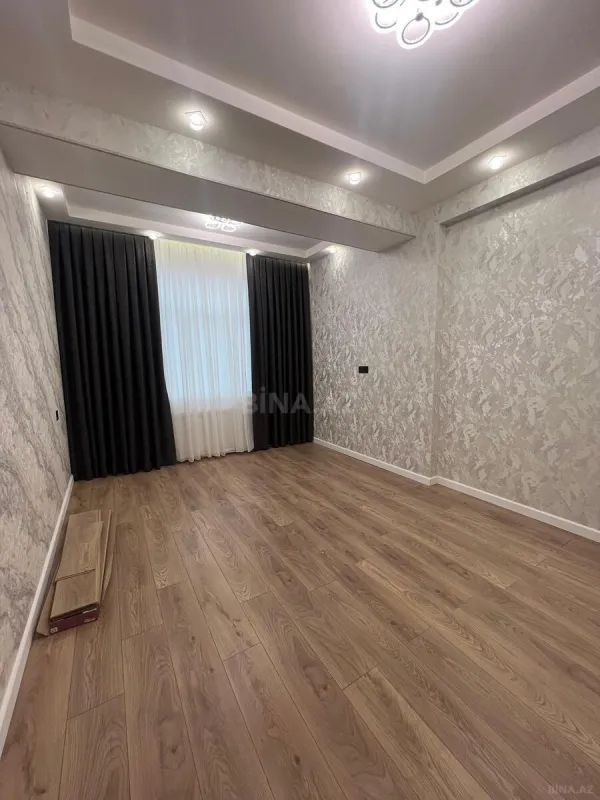 Satılır 2 otaqlı mənzil 90 m²