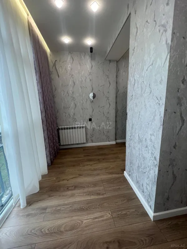 Satılır 2 otaqlı mənzil 90 m²