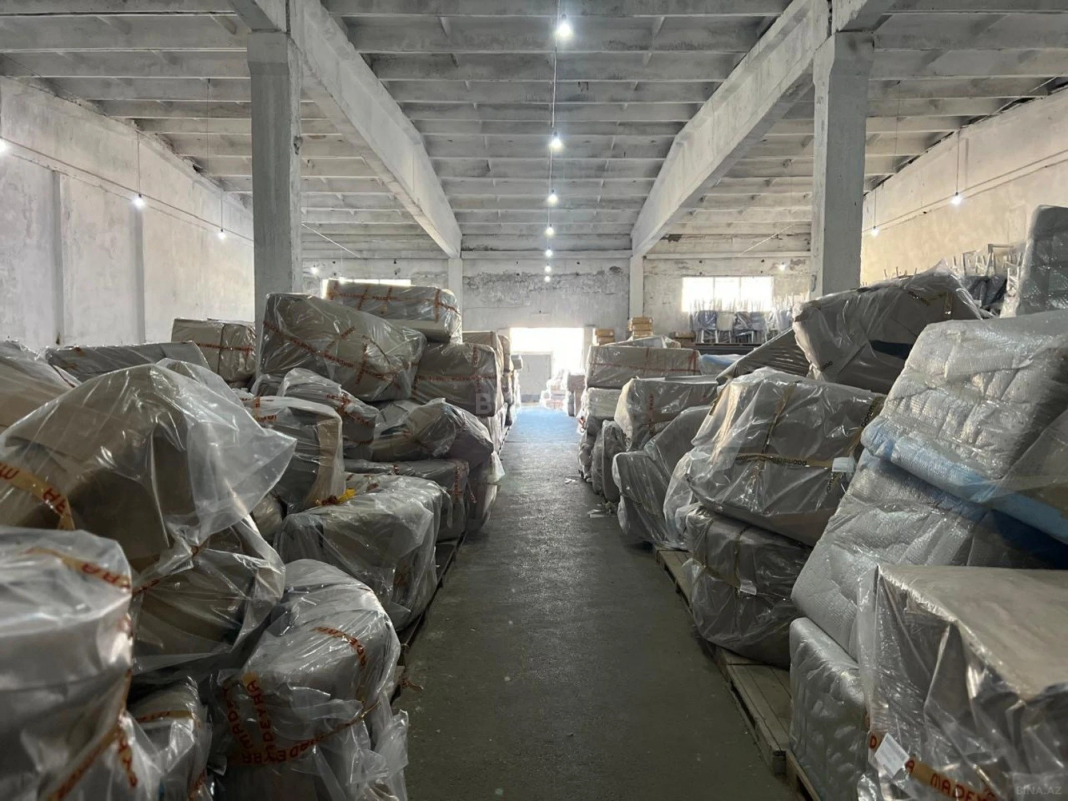 Kirayə verilir obyekt 3500 m²