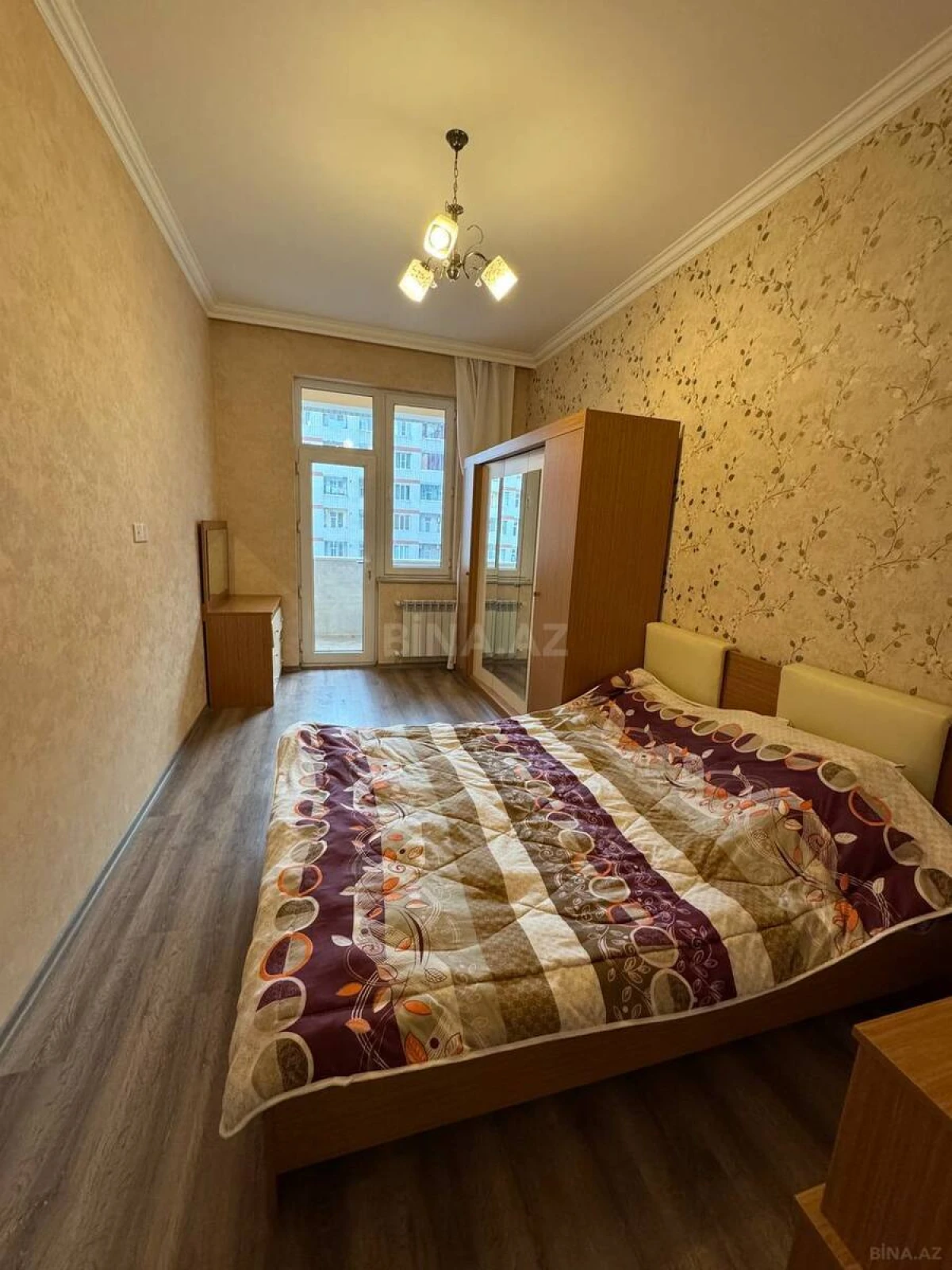 Satılır 2 otaqlı mənzil 60 m²