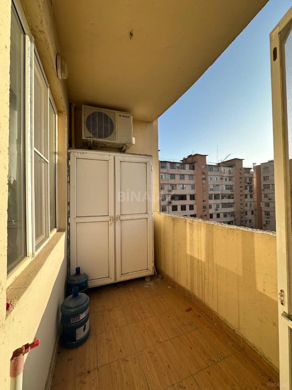 Satılır 2 otaqlı mənzil 94 m²