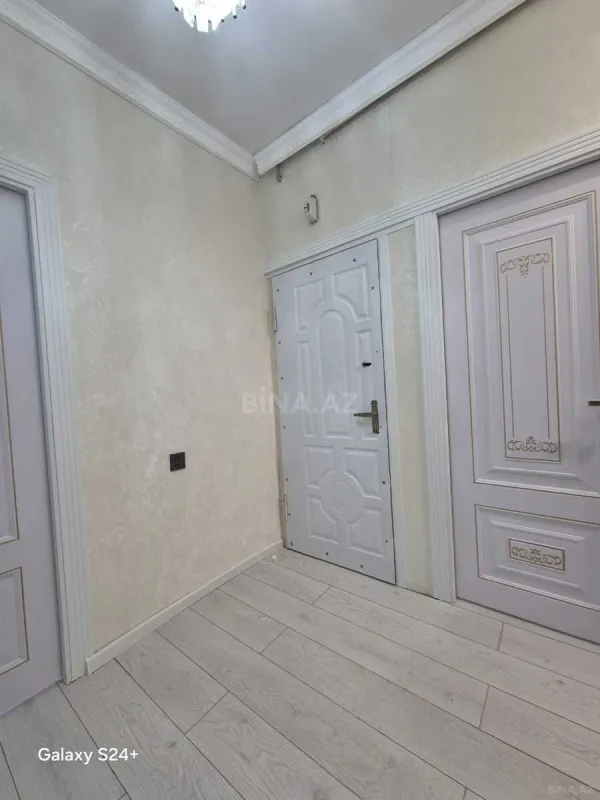 Satılır 2 otaqlı mənzil 65 m²