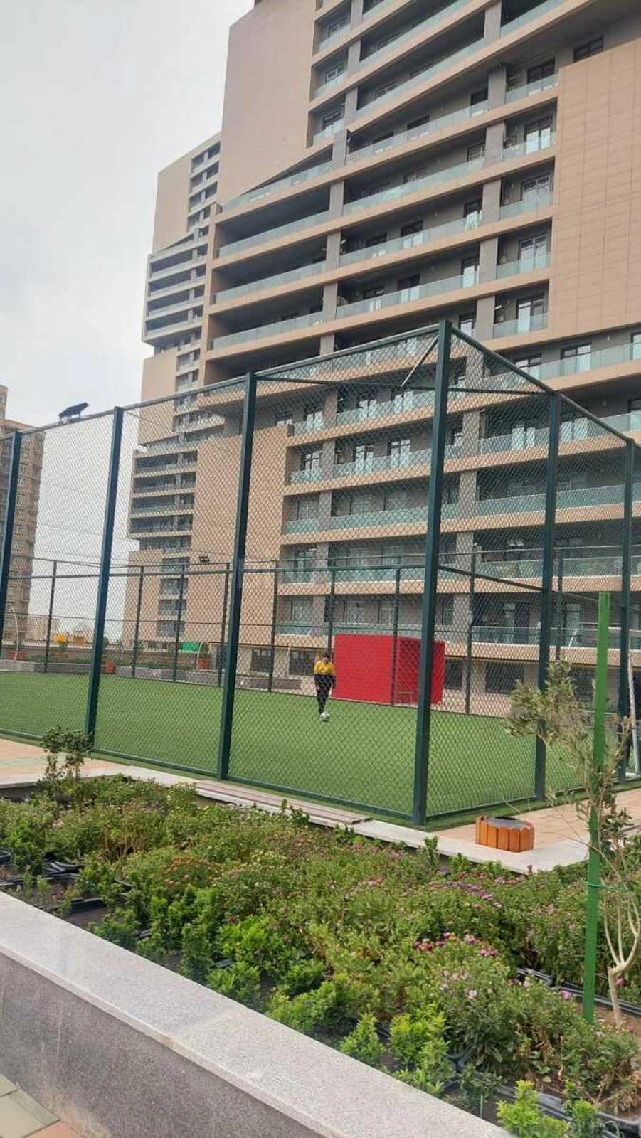 Satılır 3 otaqlı mənzil 103 m²