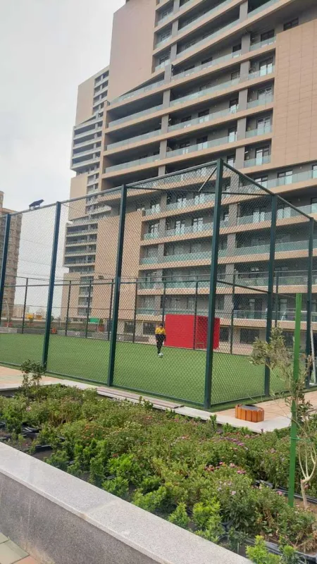 Satılır 3 otaqlı mənzil 103 m²