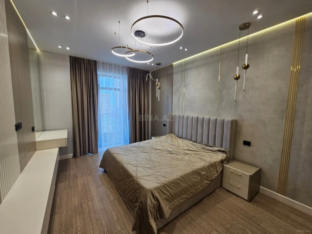 Satılır 3 otaqlı mənzil 103 m²
