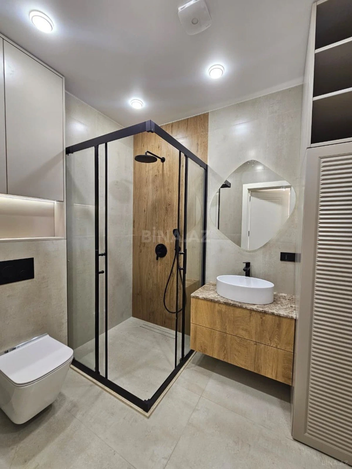 Satılır 3 otaqlı mənzil 103 m²