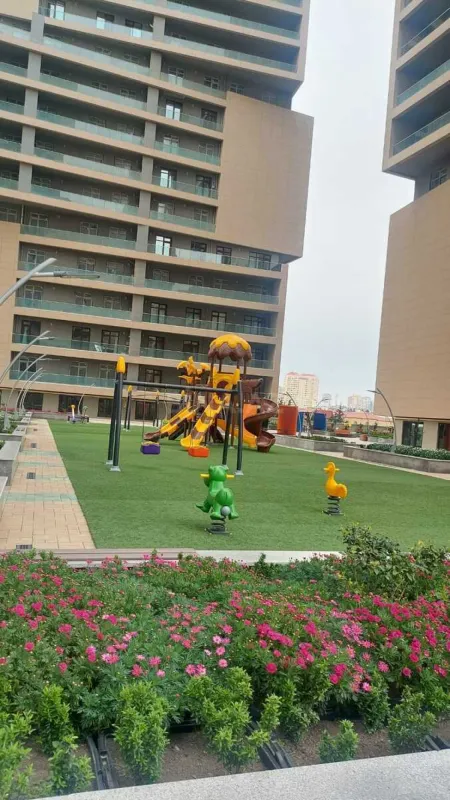 Satılır 3 otaqlı mənzil 103 m²