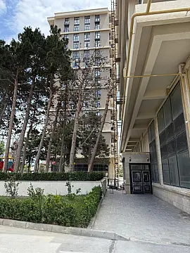 Satılır 3 otaqlı mənzil 112 m²