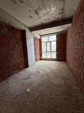 Satılır 3 otaqlı mənzil 112 m²