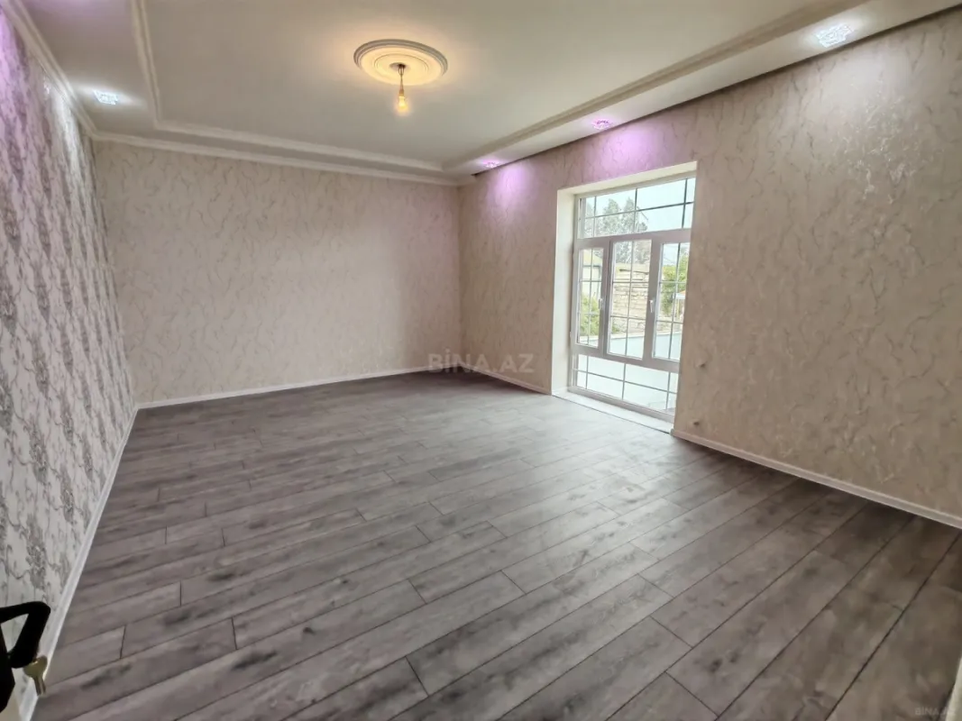 Satılır 4 otaqlı həyət evi 120 m²