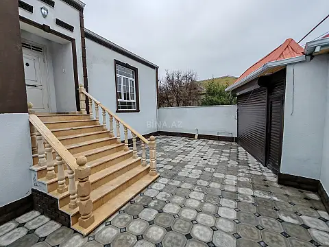 Satılır 4 otaqlı həyət evi 120 m²