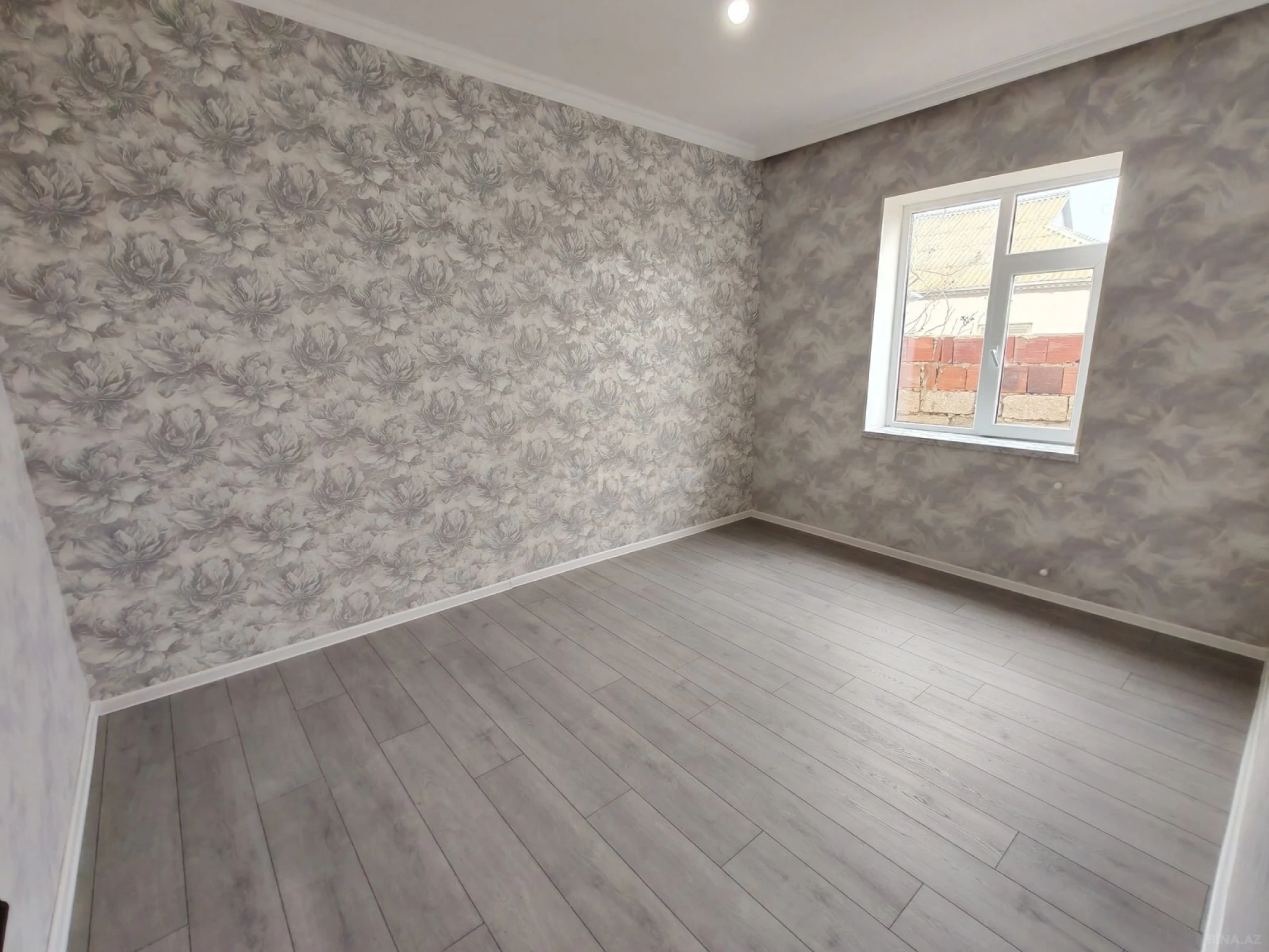 Satılır 4 otaqlı həyət evi 120 m²