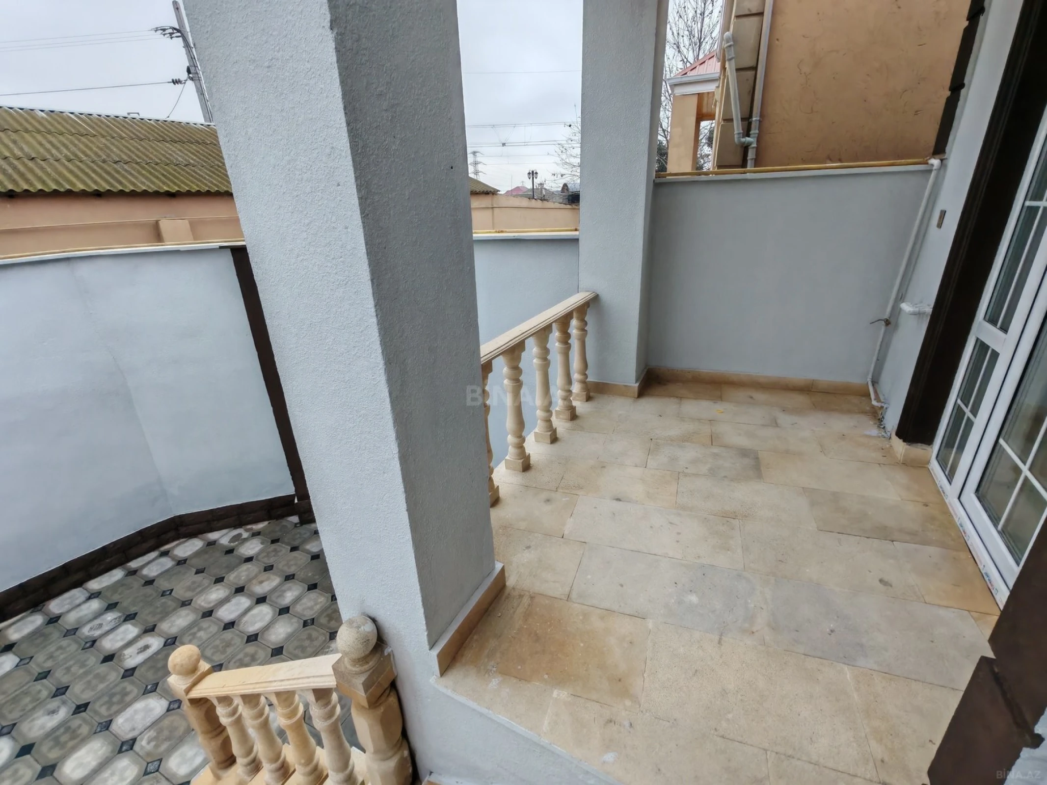 Satılır 4 otaqlı həyət evi 120 m²