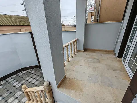 Satılır 4 otaqlı həyət evi 120 m²