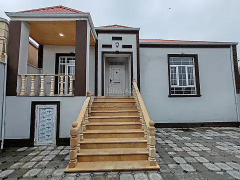Satılır 4 otaqlı həyət evi 120 m²