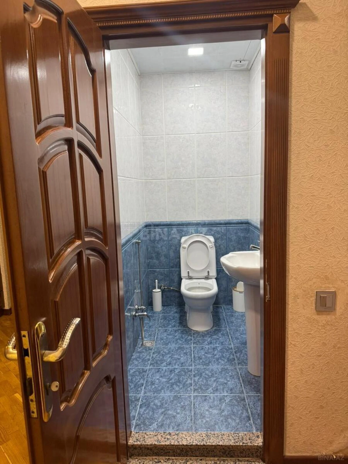 Satılır 2 otaqlı mənzil 88 m²