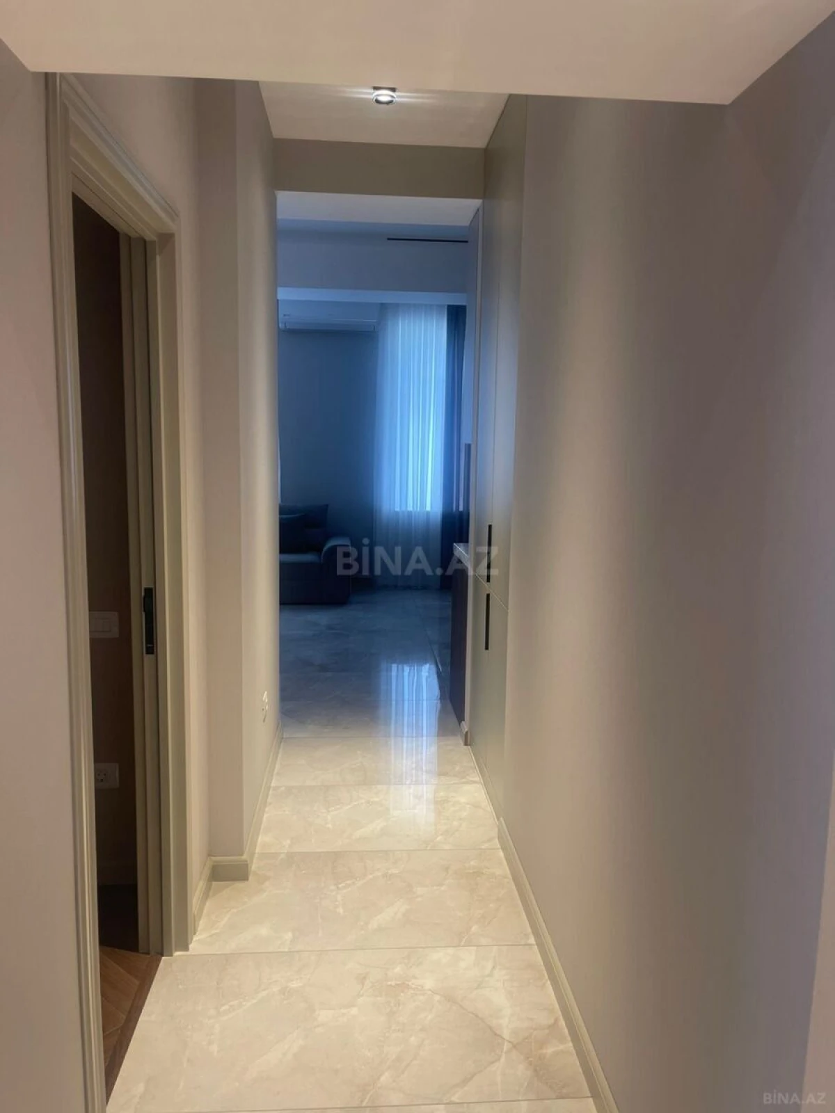 Kirayə verilir 3 otaqlı mənzil 100 m²