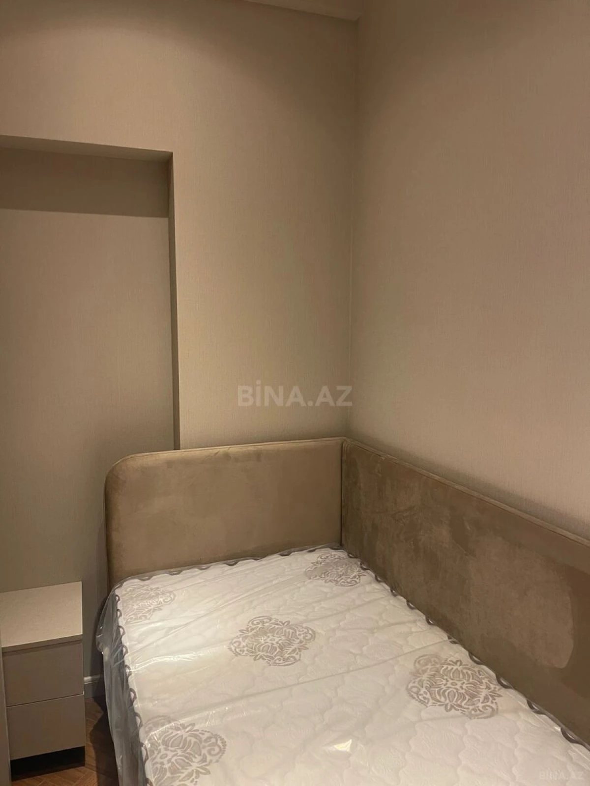 Kirayə verilir 3 otaqlı mənzil 100 m²