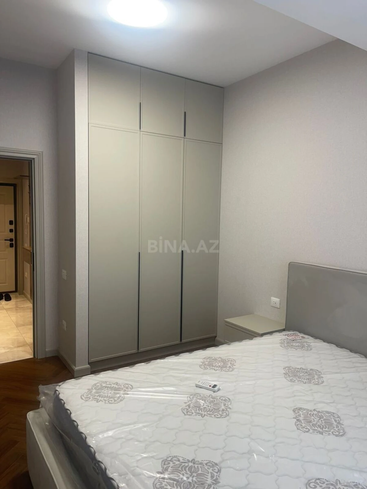 Kirayə verilir 3 otaqlı mənzil 100 m²