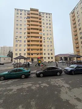 Satılır 3 otaqlı mənzil 75 m² — Bakı, Həzi Aslanov qəs. 3 otaq 75.00 m²