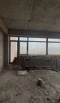 Satılır 2 otaqlı mənzil 130 m²