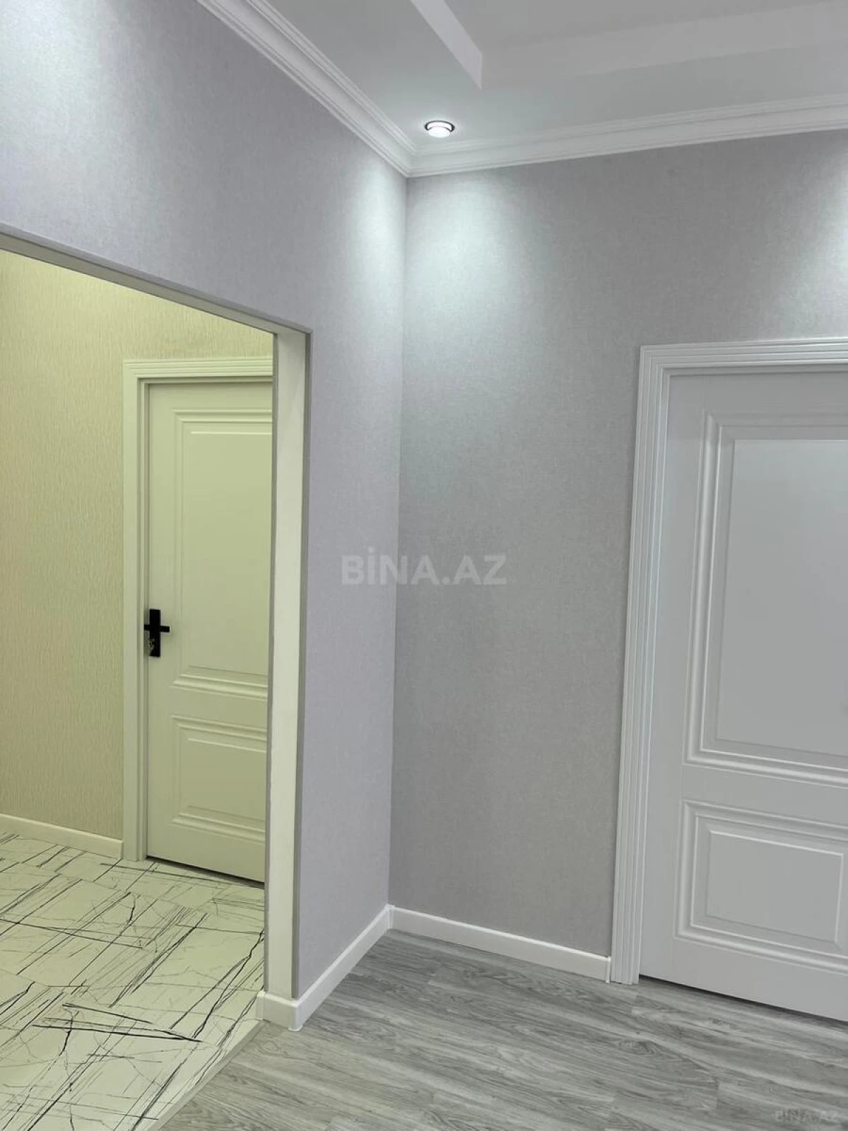 Satılır 3 otaqlı mənzil 75 m²