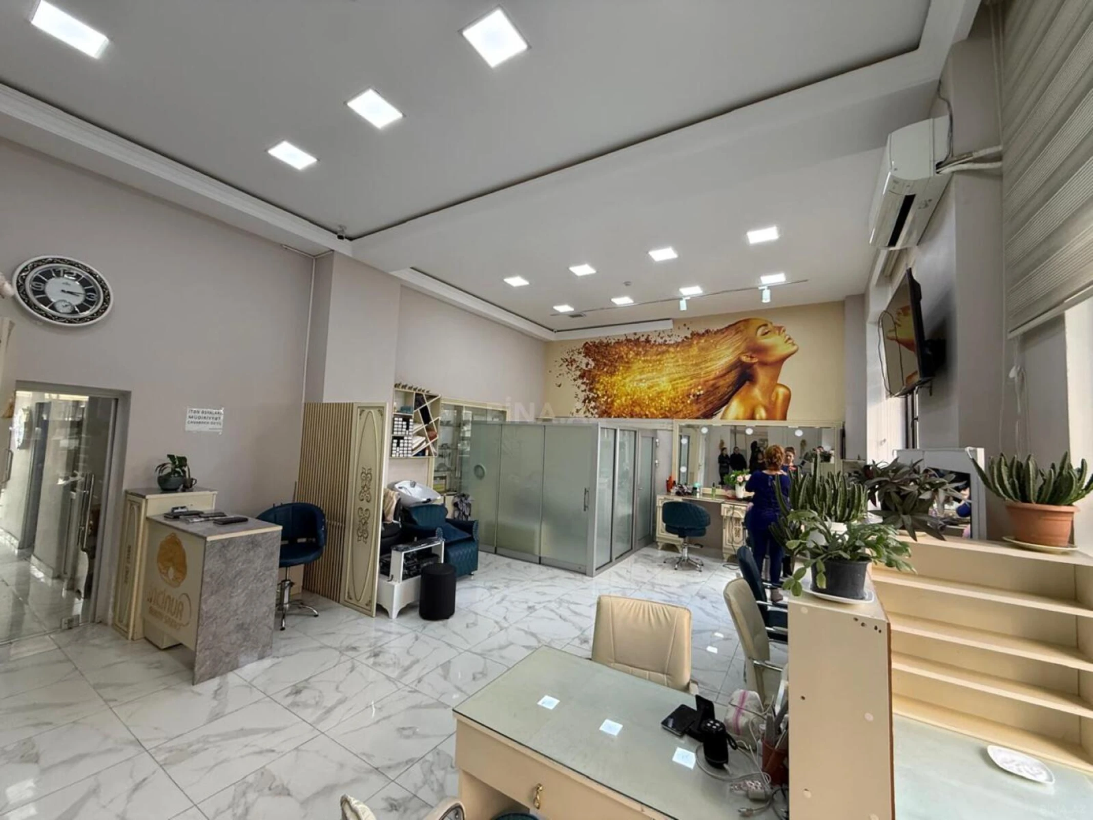 Satılır obyekt 58 m²