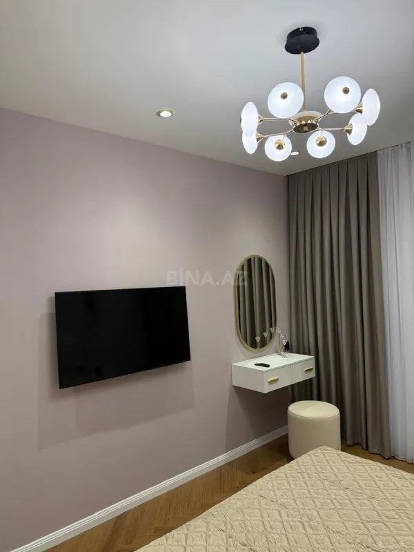 Satılır 3 otaqlı mənzil 110 m²