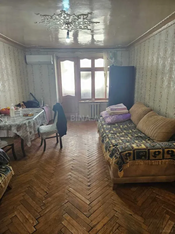 Satılır 2 otaqlı mənzil 60 m²