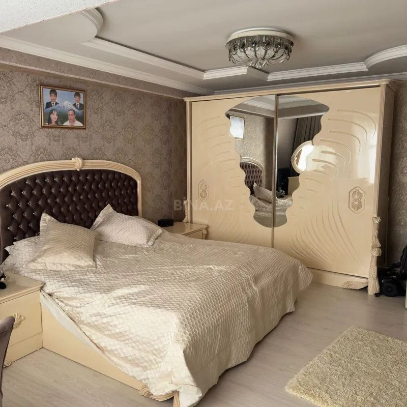 Satılır 3 otaqlı mənzil 120 m²