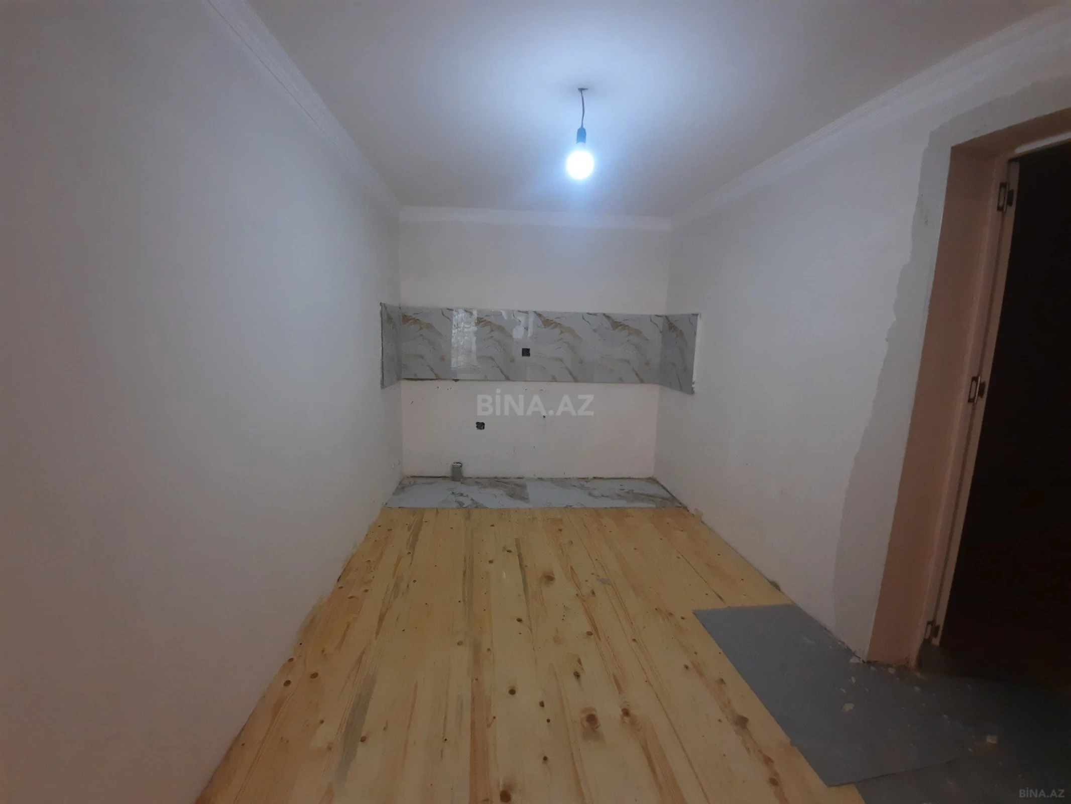 Satılır 3 otaqlı mənzil 75 m²