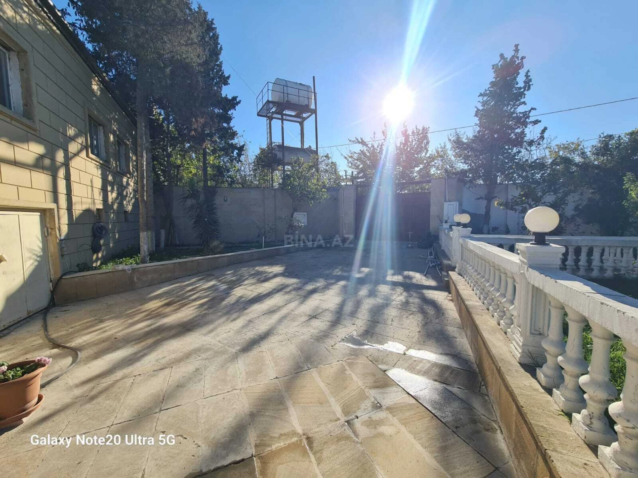 Satılır 7 otaqlı həyət evi 500 m²