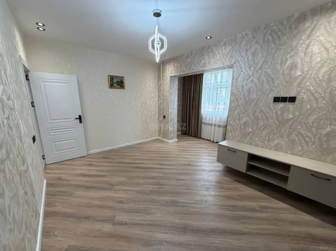 Satılır 2 otaqlı mənzil 45 m²