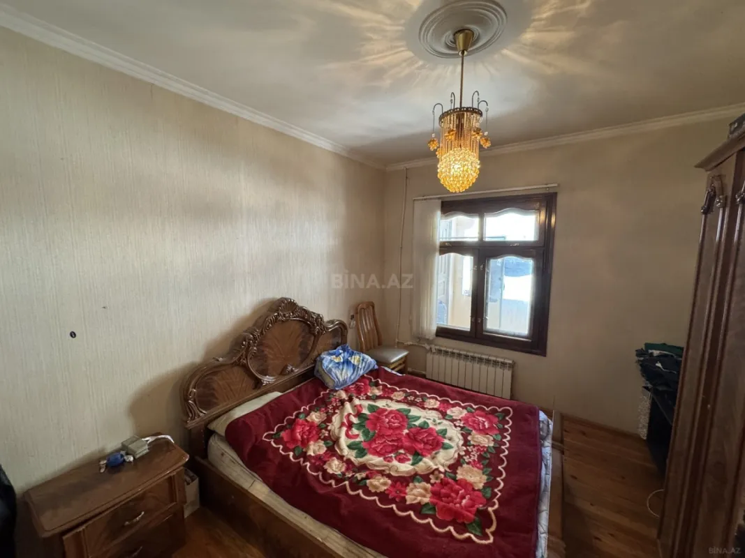 Satılır 2 otaqlı mənzil 65 m²