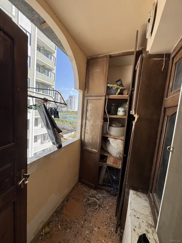 Satılır 2 otaqlı mənzil 65 m²