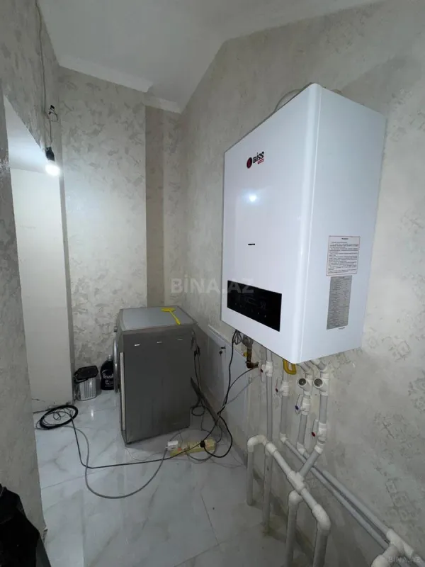 Satılır 4 otaqlı həyət evi 256 m²