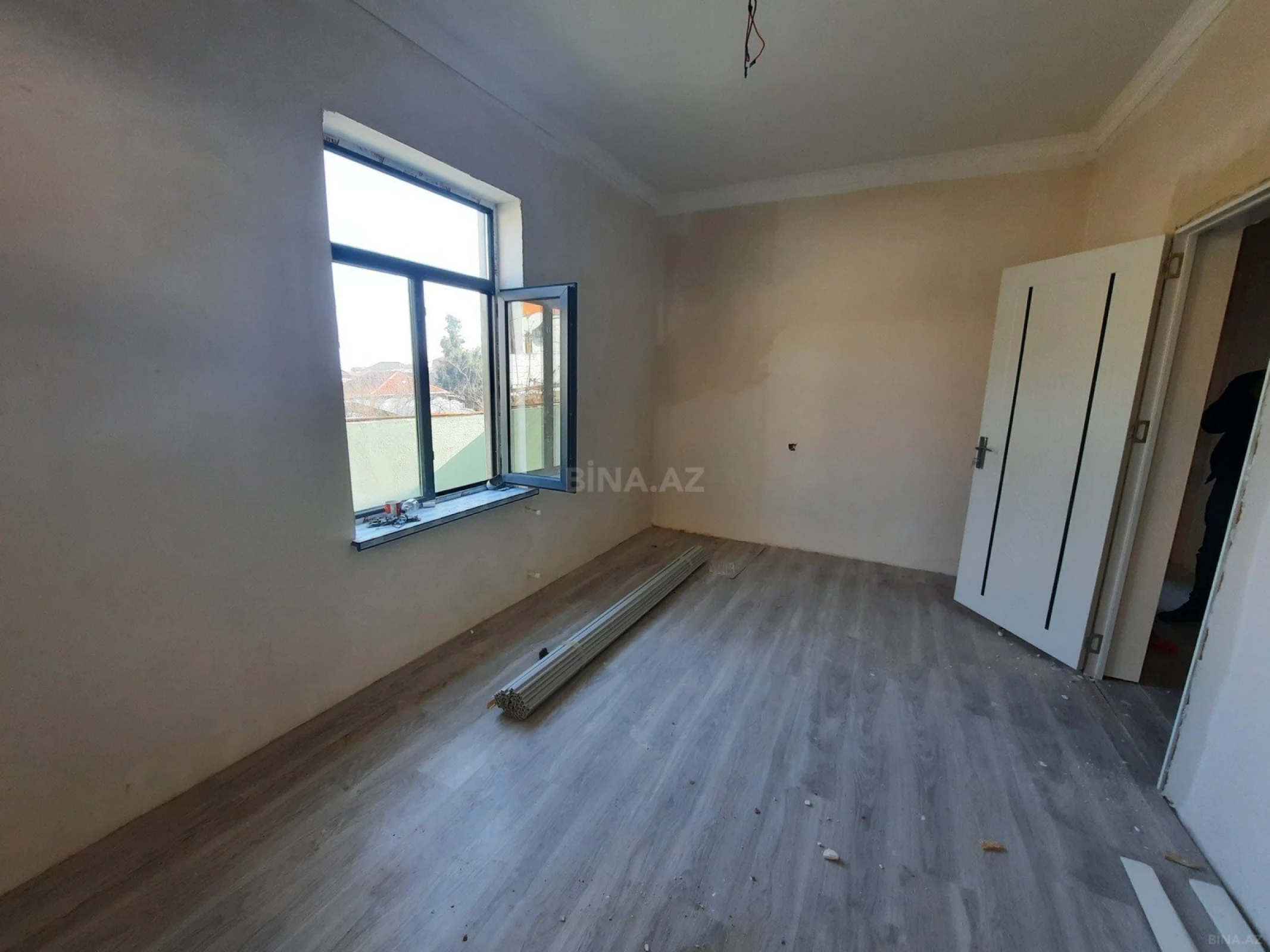 Satılır 3 otaqlı həyət evi 100 m²