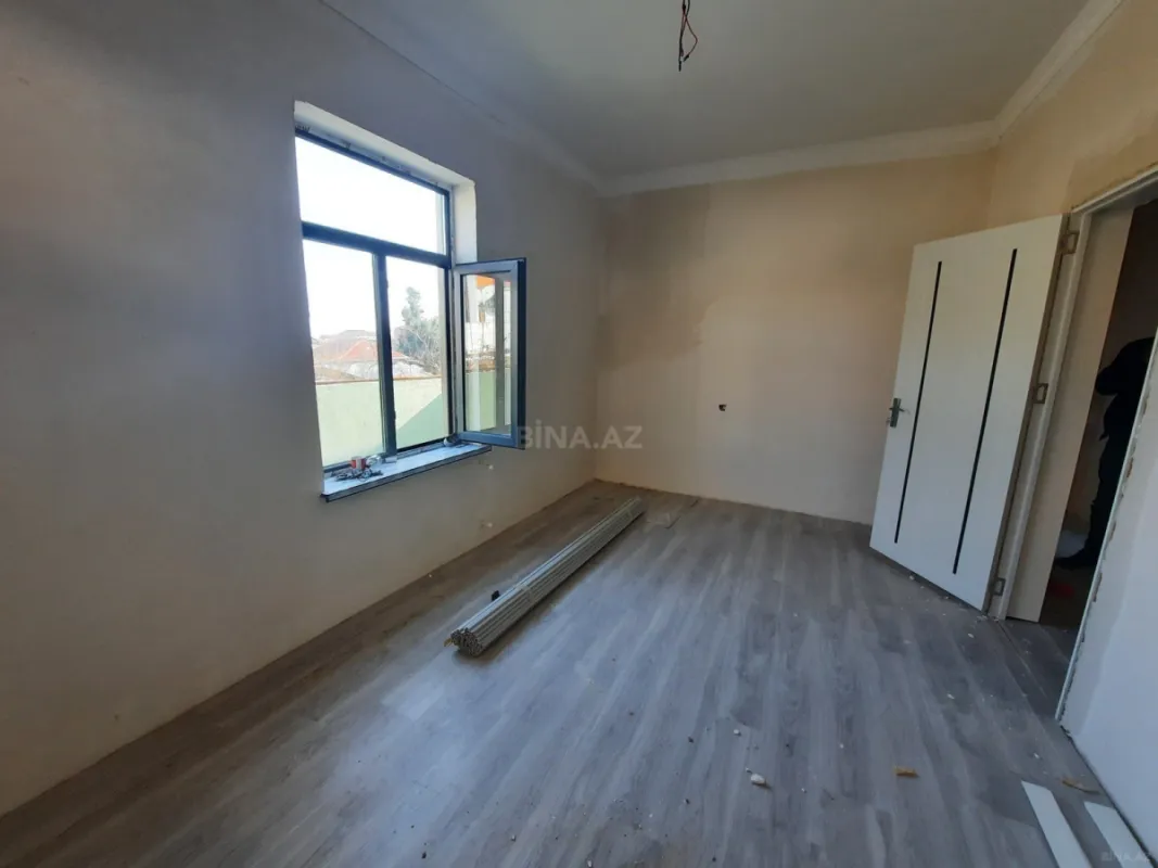 Satılır 3 otaqlı həyət evi 100 m²