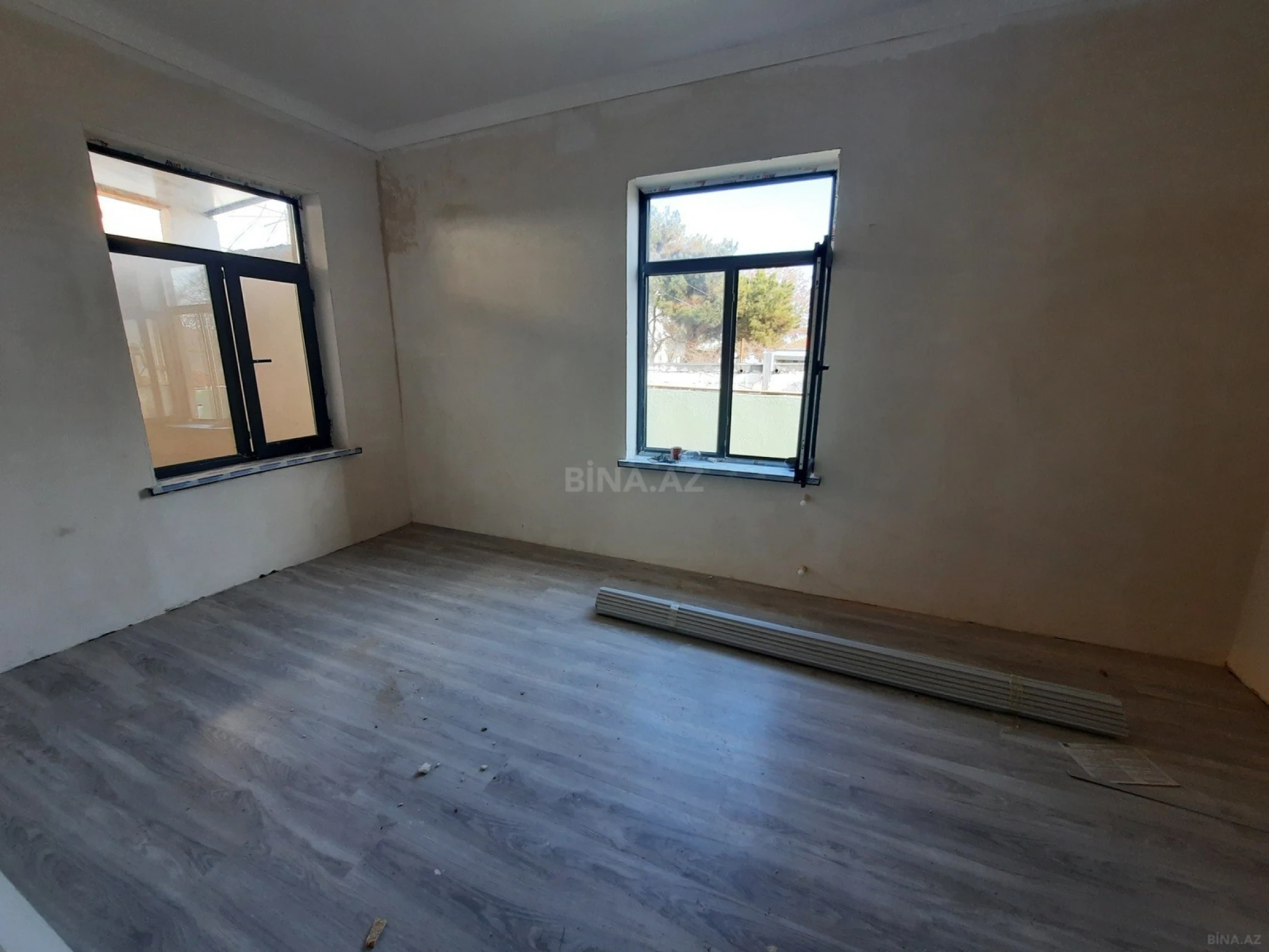 Satılır 3 otaqlı həyət evi 100 m²